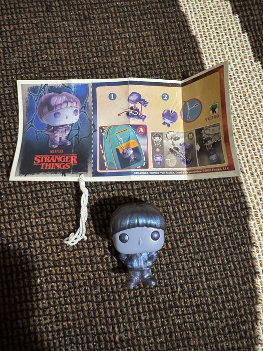Фигурката на Will upside down от Kinder Joy x Stranger  Things