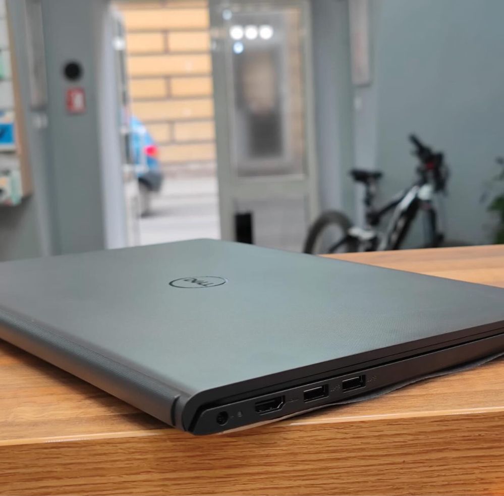 Dell Laptop Nou Sigilat