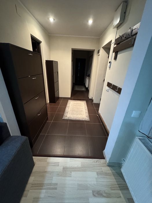 Inchiriez casa 3 camere, cartier Mosnei!