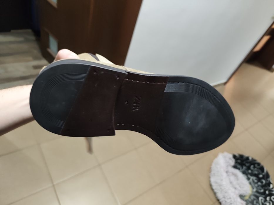 Vând Ghete Zara Noi