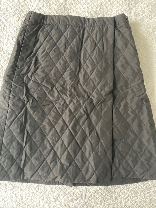 Юбка стёганная на флисовом подкладе от Юникло в отличном состоянии, S