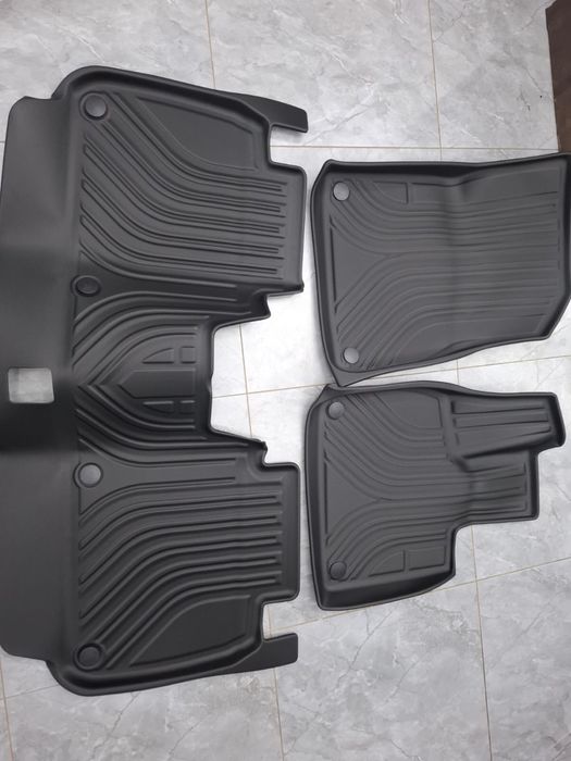 Новый комплект резиновых ковриков Lixiang L7