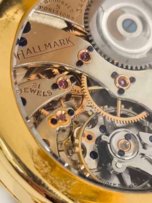 Мъжки часовник HALLMARK