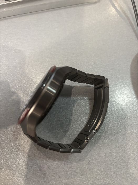 Huawei watch 4 pro space edition