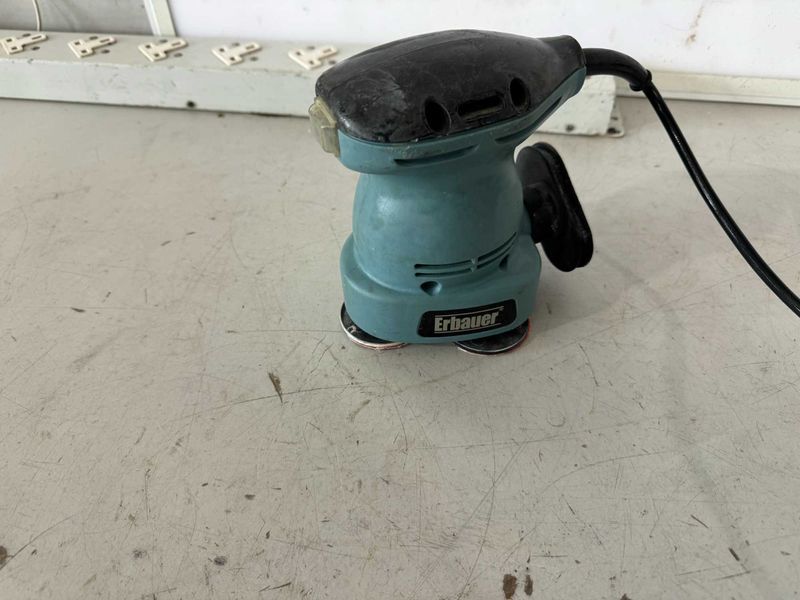 Виброшлайф - Erbauer 180 W