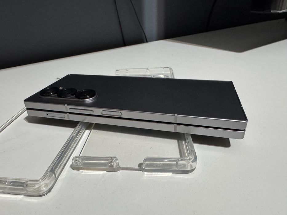 Samsung Galaxy Z Fold 6 256gb 300 цикъла