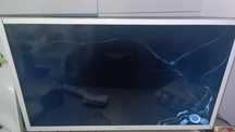 Vând Samsung Smart TV ecran defect