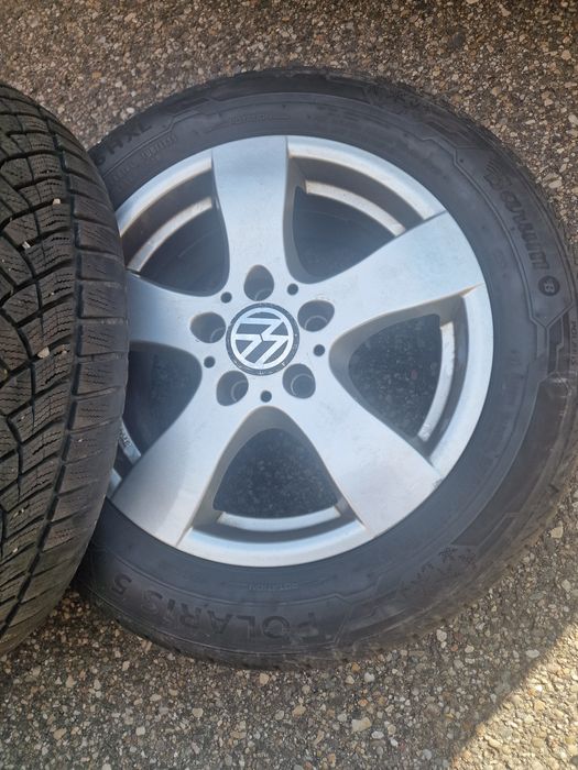 Jante aliaj noi nouțe impecabile pentru vw. Audi.r 16 cu cauciucuri de