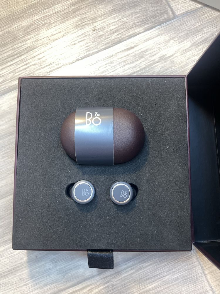 наушники Bang & Olufsen E8 3rd Generation