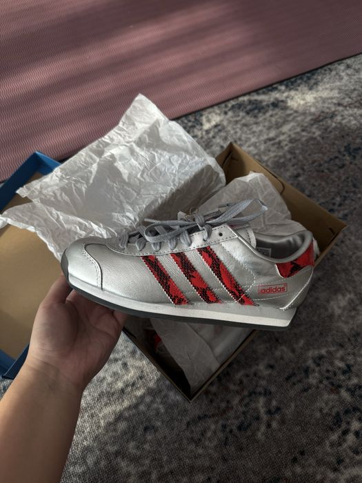 Adidas Country Japan (размер 36,5)