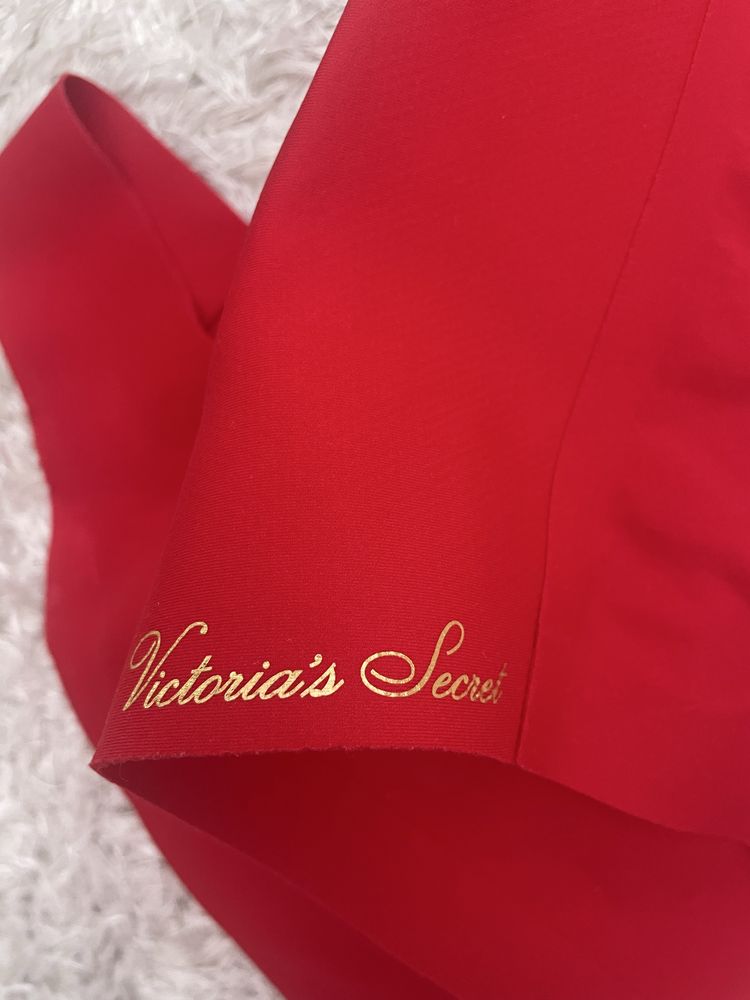 Нов сутиен/бюстие Victoria’s Secret