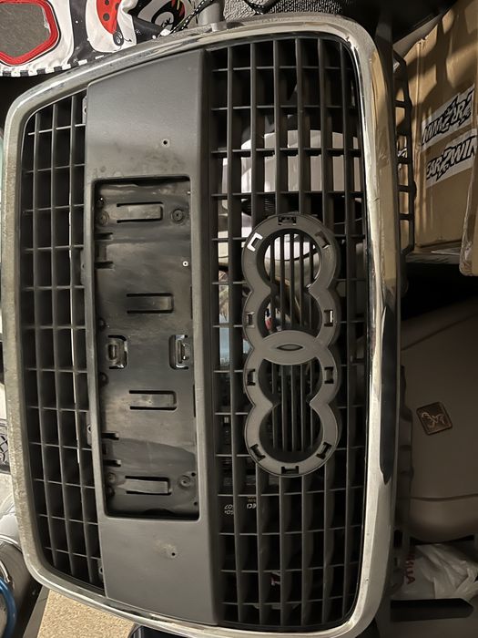 Предна решетка преди фейс ауди а3 8п