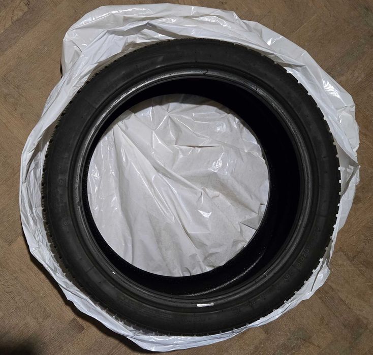 4x 245/40 R19 98Y M+S XL anvelope ALL SEASONS ca si nou 7-8mm DOT 2024