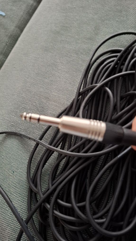Microfon Shure SM58 cu bonus cablu 5m jack xrl