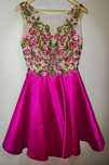 Rochie de ocazie – broderie 3D & fustă satinată fucsia