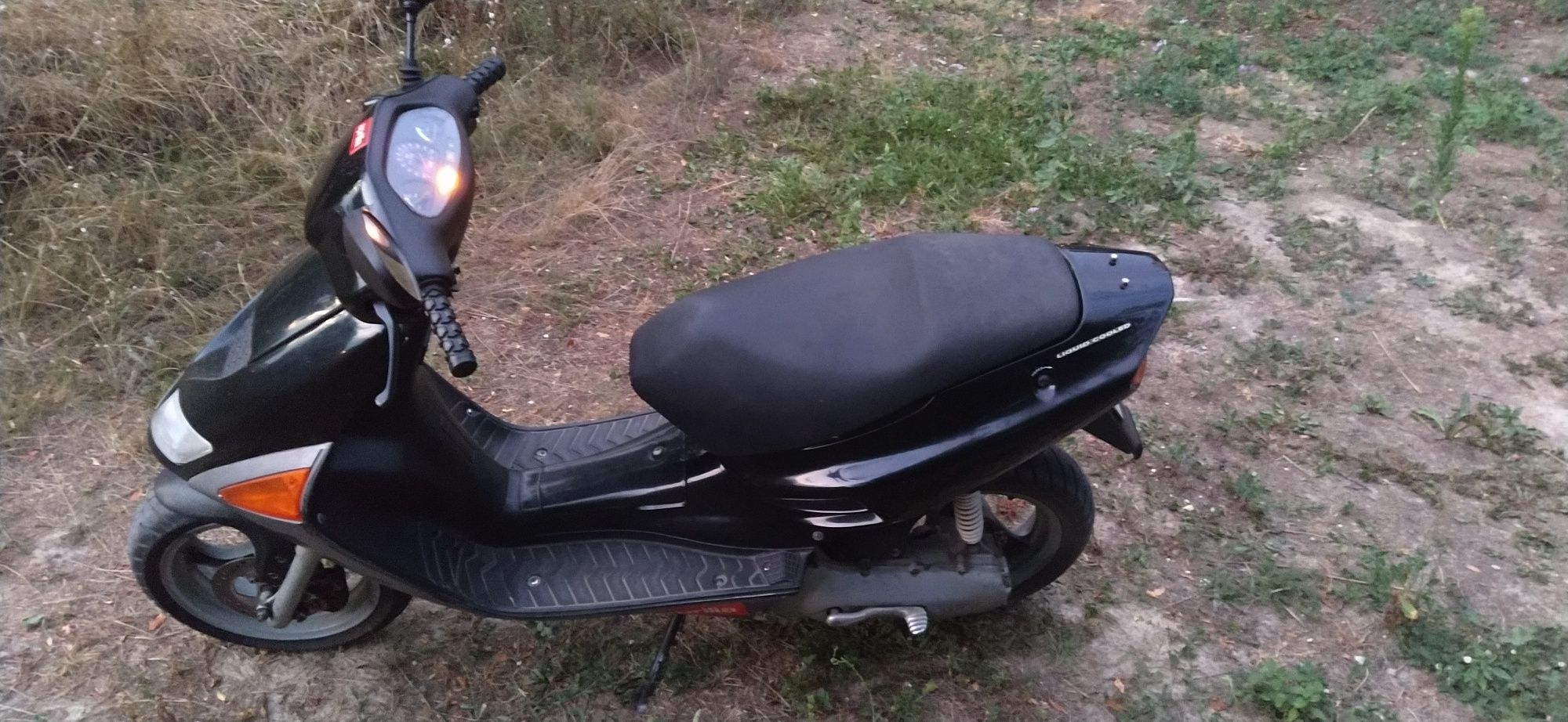 Мотопед.   Aprilia