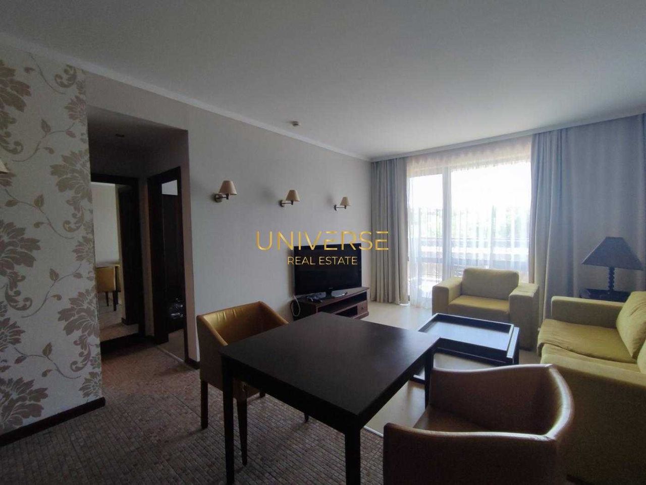 Продава се Двустаен апартамент в к.к. Слънчев бряг - 70 кв.м за 1145 €/кв.м - Снимка #1