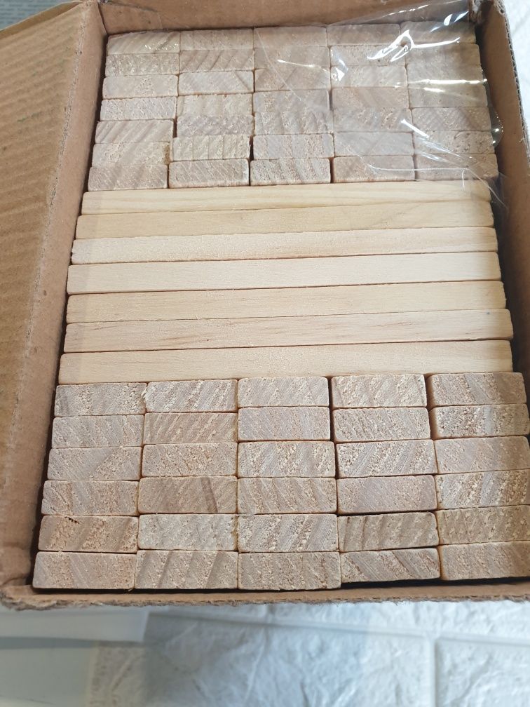 Joc de construcție 200 de plăci mici de lemn