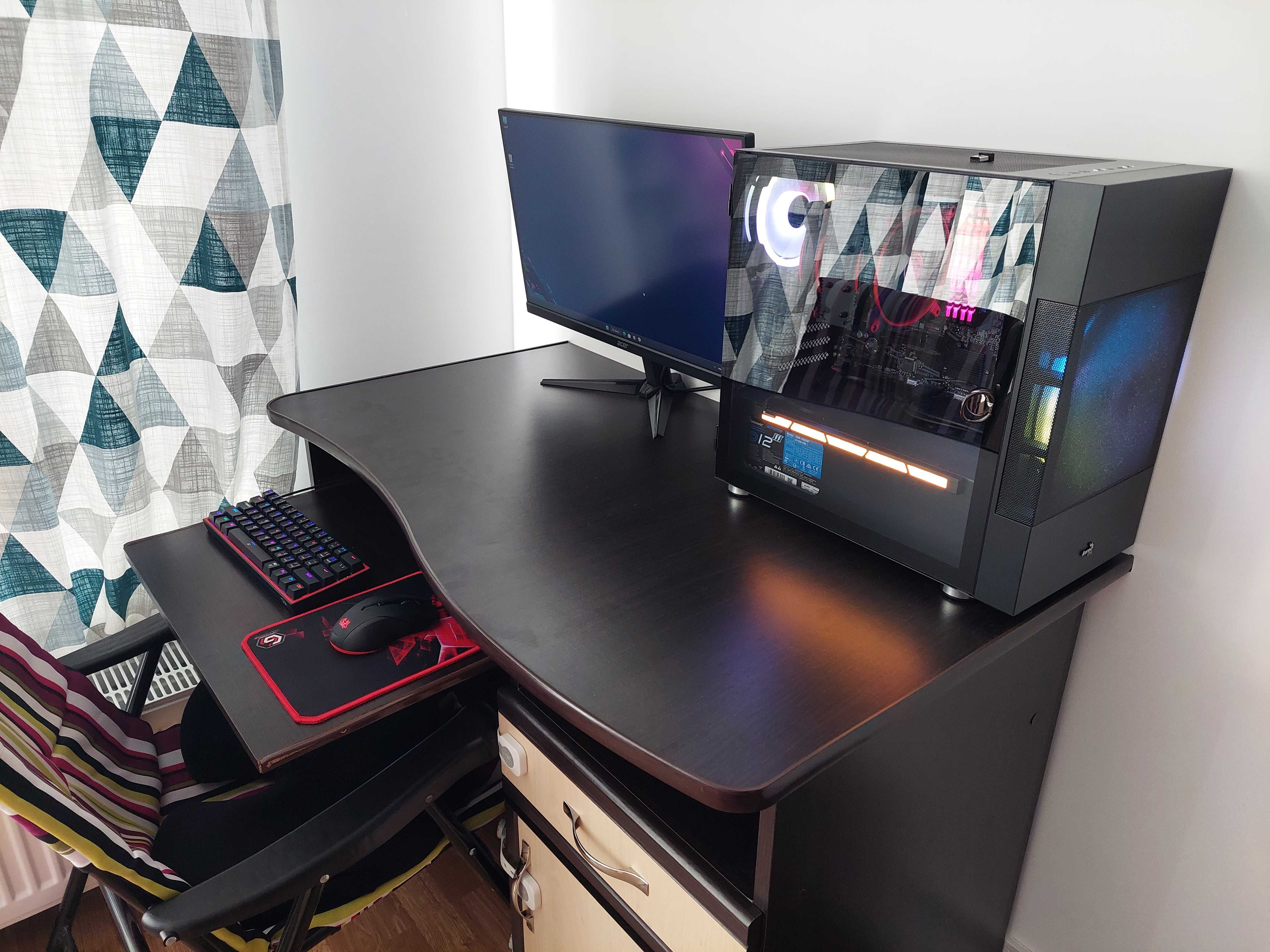 Unitate pc gaming facuta la comanda