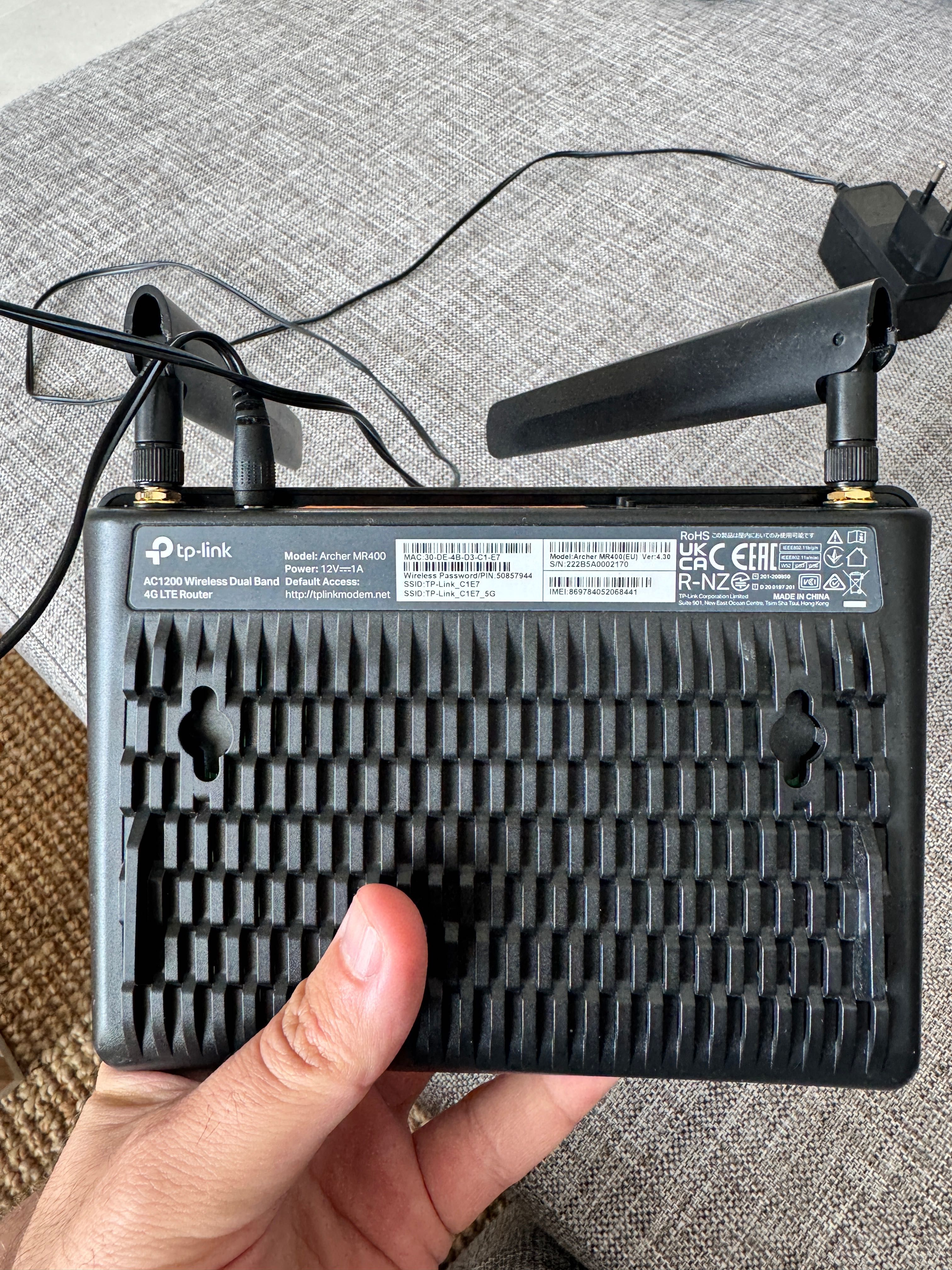 TPLink Archer  MR4000