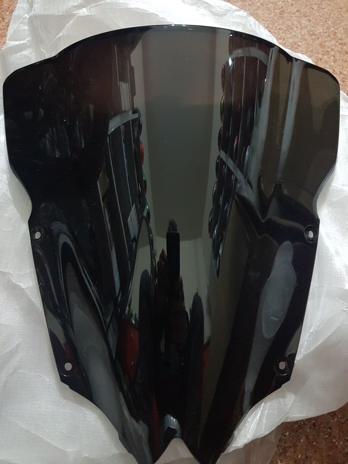 слюда за Yamaha R6 08-16