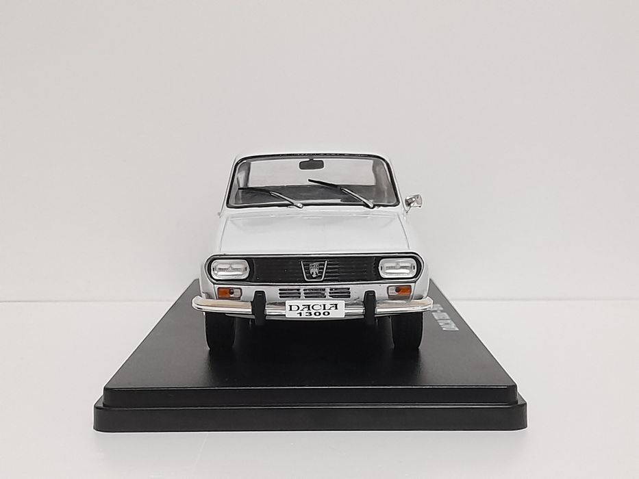 Macheta dacia 1300 scara 1:24 alb 13 hachette