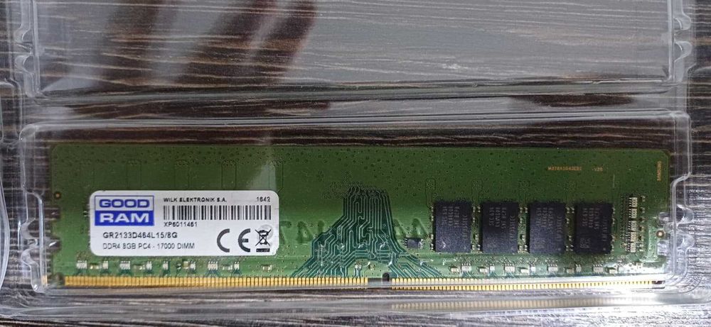 Placa de ram 8 gb DDR4