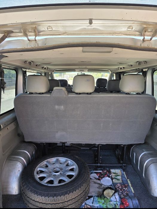 Opel vivaro 2,5 cdti