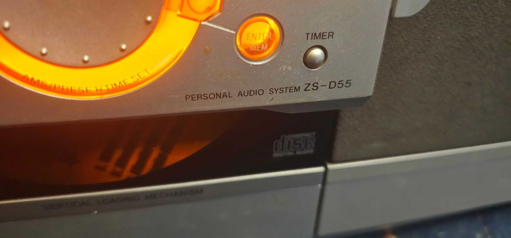 combina sony  cd radio casette sony zs d55