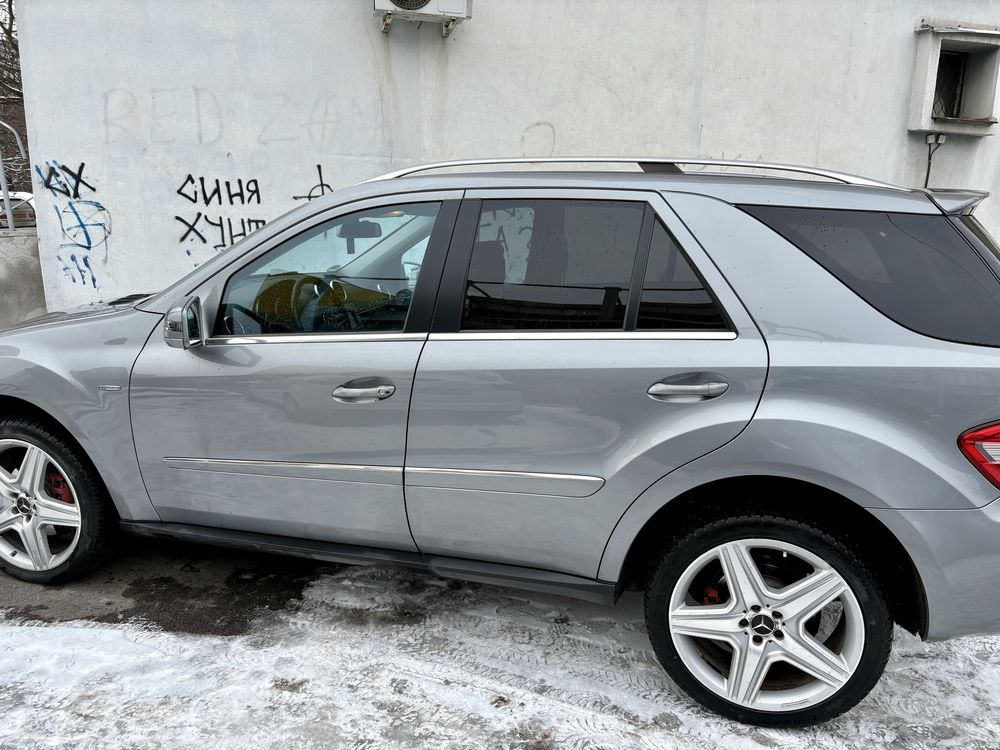 Мерцедес ML350 bluteach