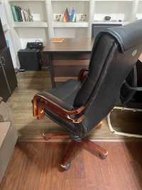 Офисные стулья кресла, в хорошем состоянии