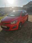 Vand Hyundai i20, fabricație 2013, stare foarte bună, 88.000 km reali
