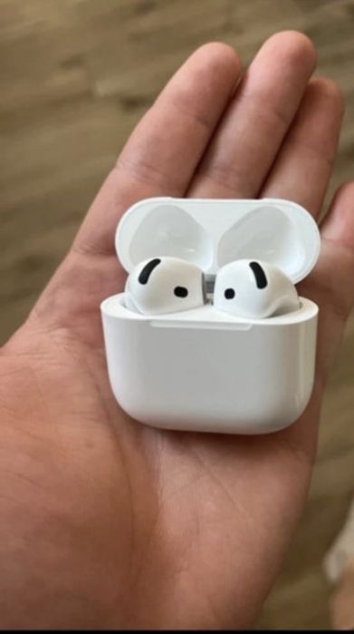 Air pods 4 - noi sigilate