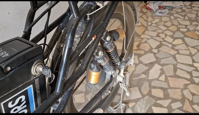 Velo skuter sotiladi