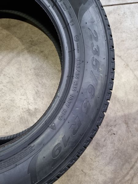 235/65/19 PIRELLI 4бр