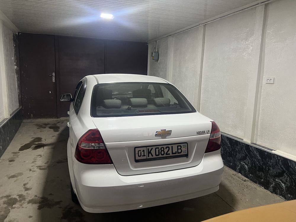 Nexia 3 srochna sotiladi