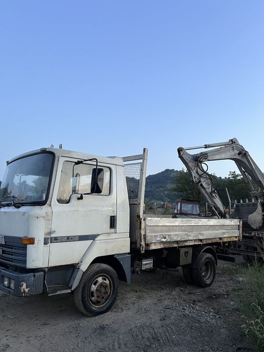 De vanzare Camioneta 3.5t Nissan L35-85