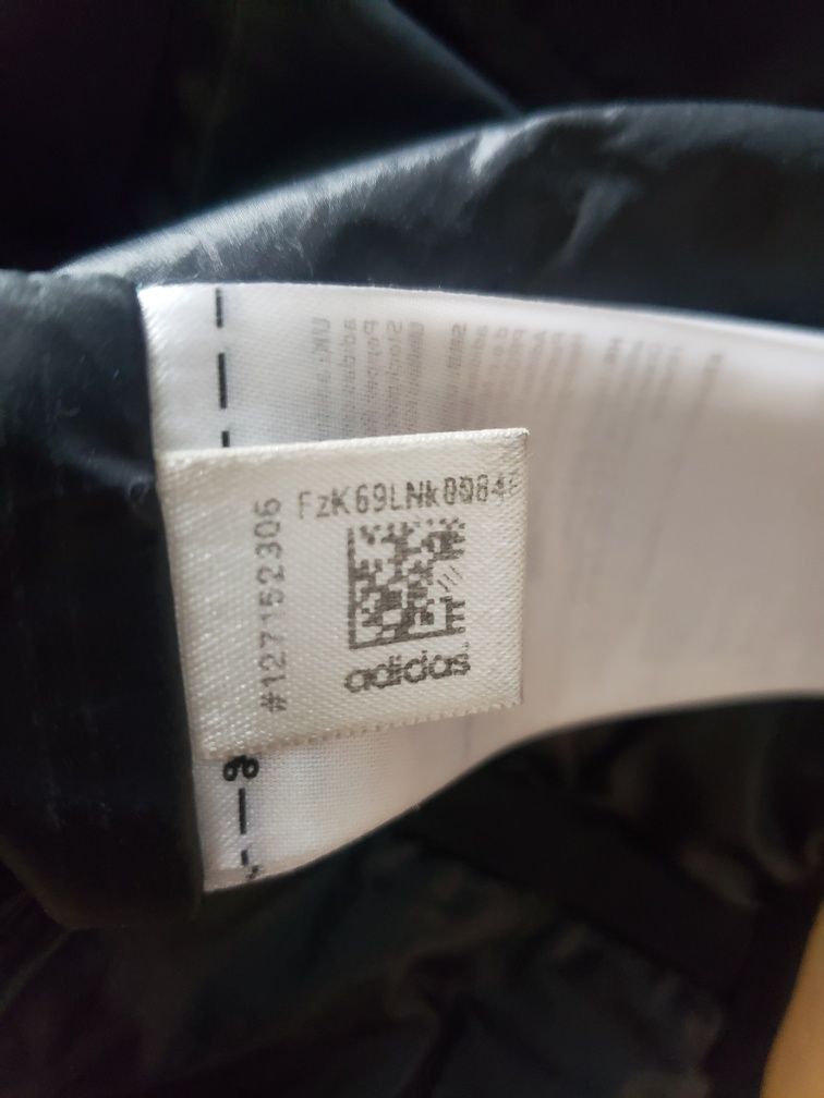 Оригинално пухено яке Adidas M