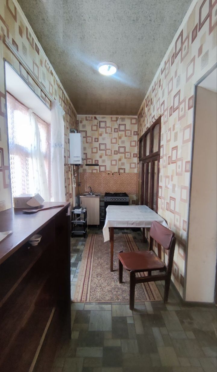Продаётся квартира на земле. 35кв.м. Миробадский район