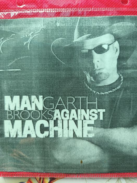 Продам cd диски с музыкой