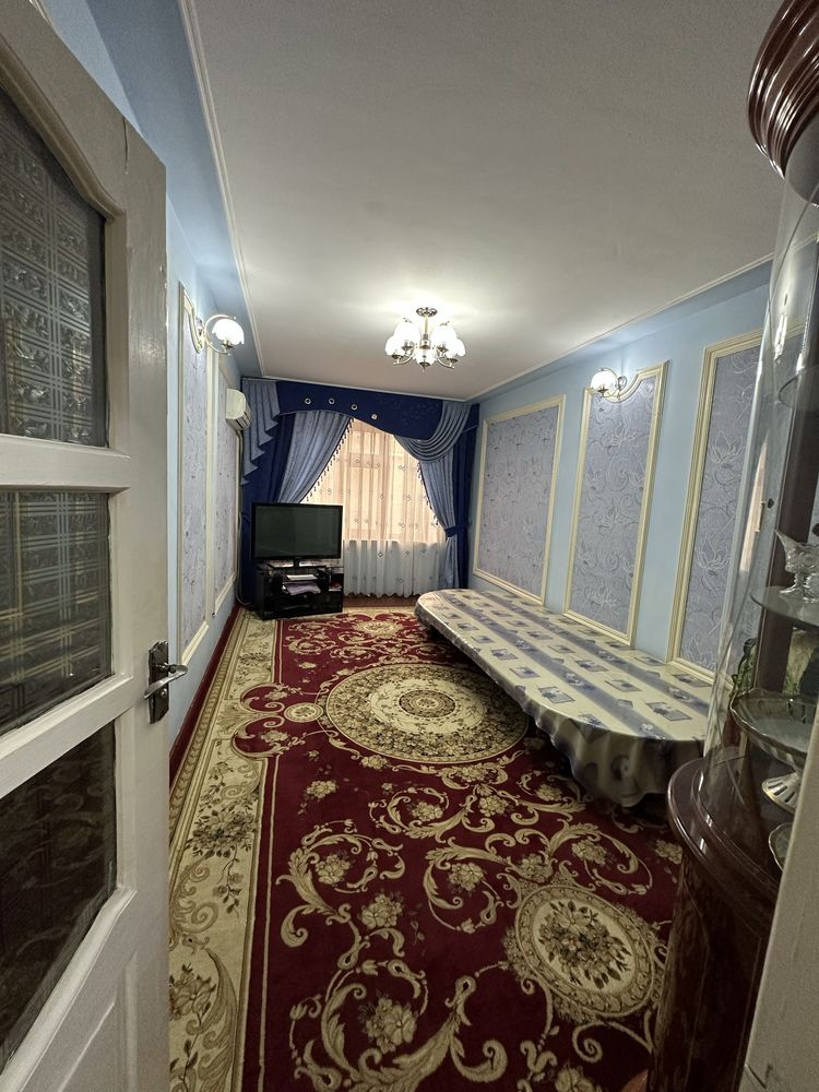 Центр Квартира 5 ком продам