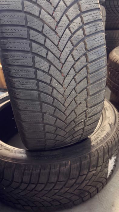 Anvelope iarna Bridgestone 235/45 R18 XL LM005 dot 2022 set 2 buc