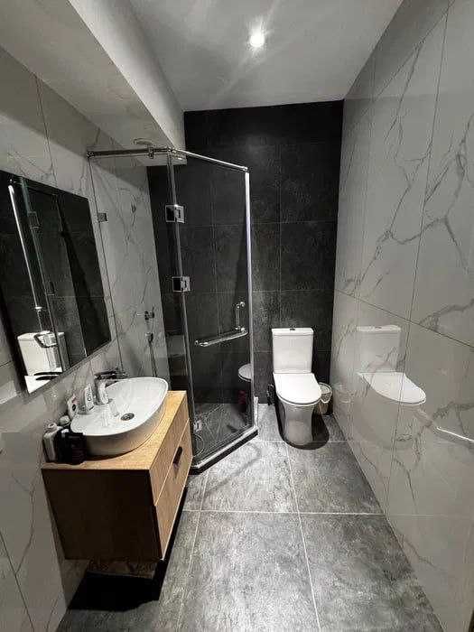 Продается 4х комнатная люкс квартира 120м2: Центр Луначарского