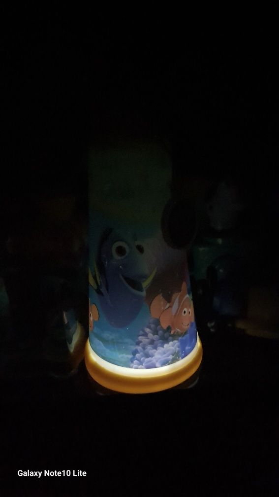 Oferta lampa mica senzoriala Dory