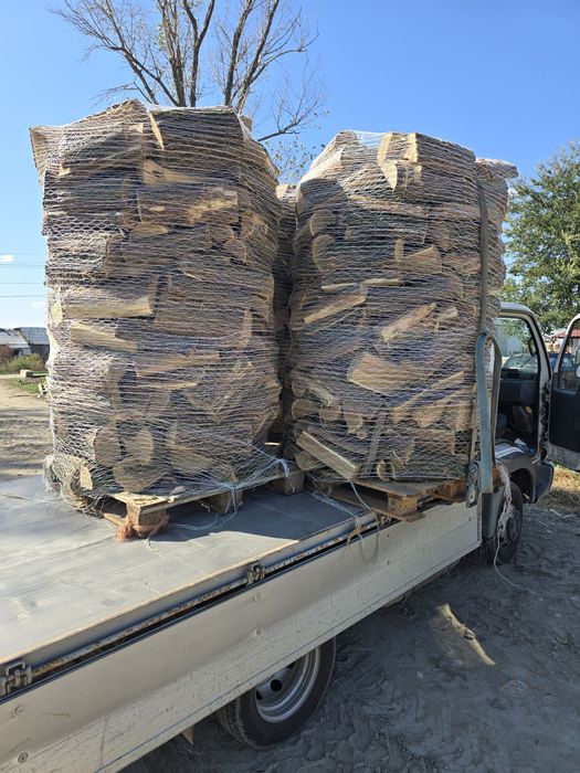 Lemne de foc (dafin,fag,stejar,)