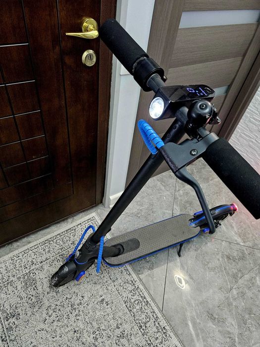 Dezmembrez  trotineta Xiaomi 3   M365