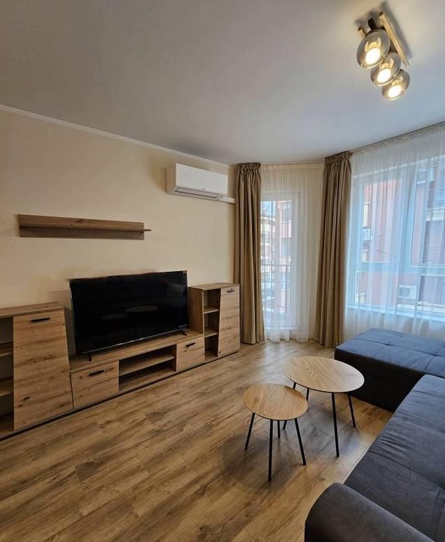 Дава се под наем Тристаен апартамент в Пловдив, Остромила - 79 кв.м за 550 € - Снимка #2