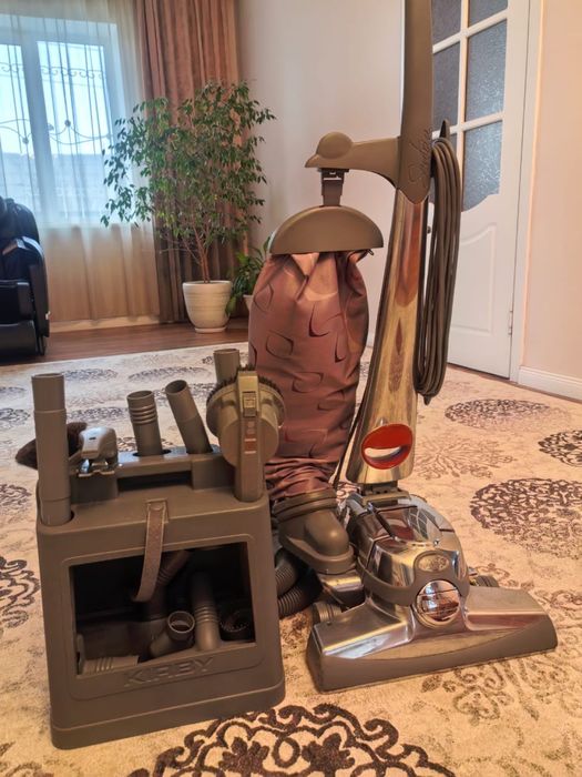 продается Пылесос Kirby