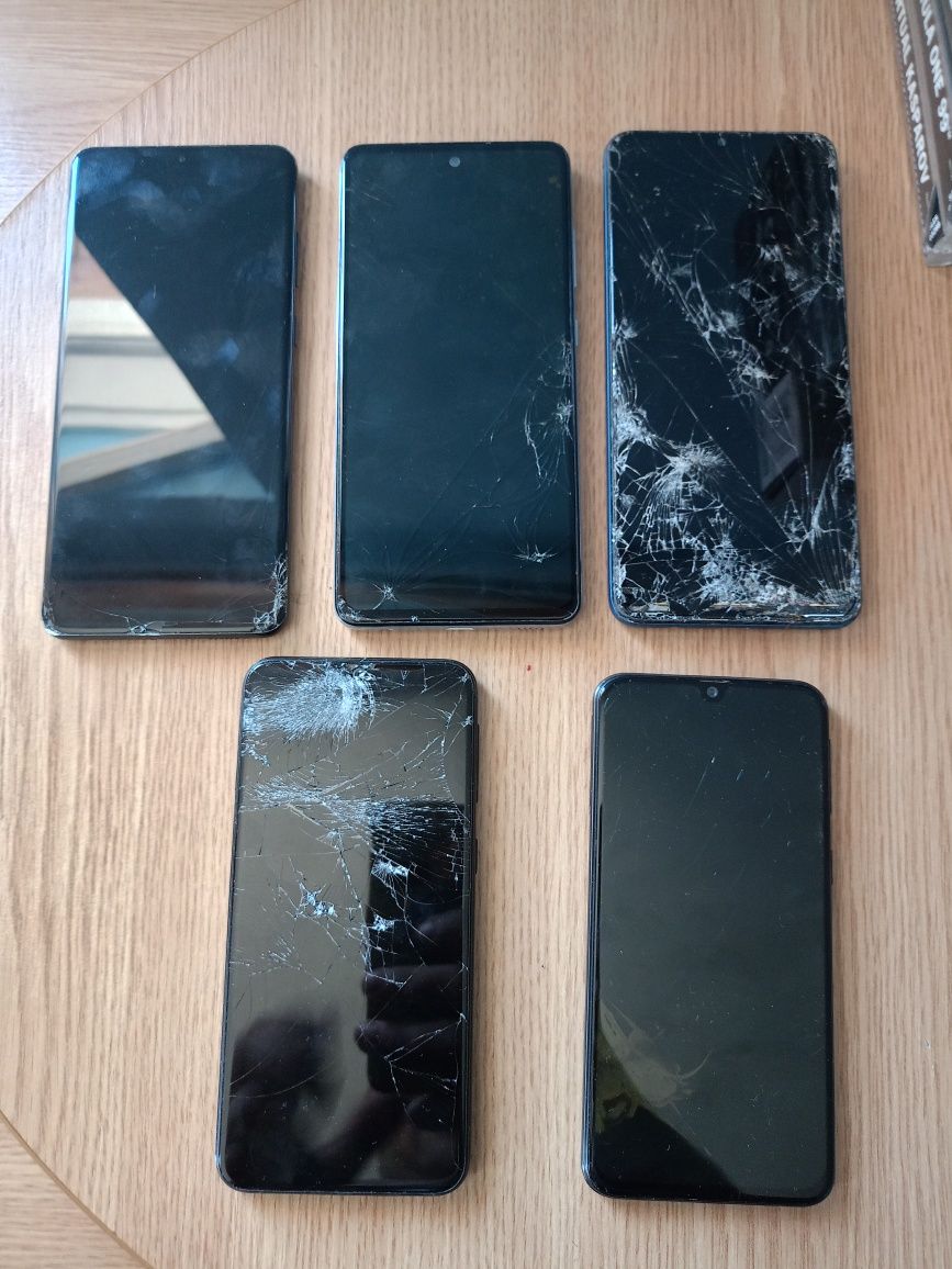 5 Telefoane Samsung, S20, A52,A12, A40, A20 Defecte