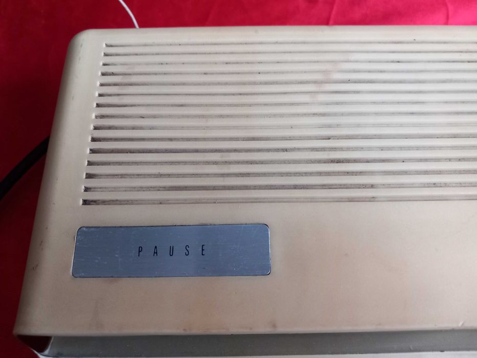 UNIVERSUM Радиоапарат Радио Универсум